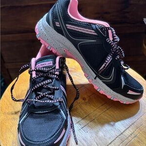 Sketchers shoes